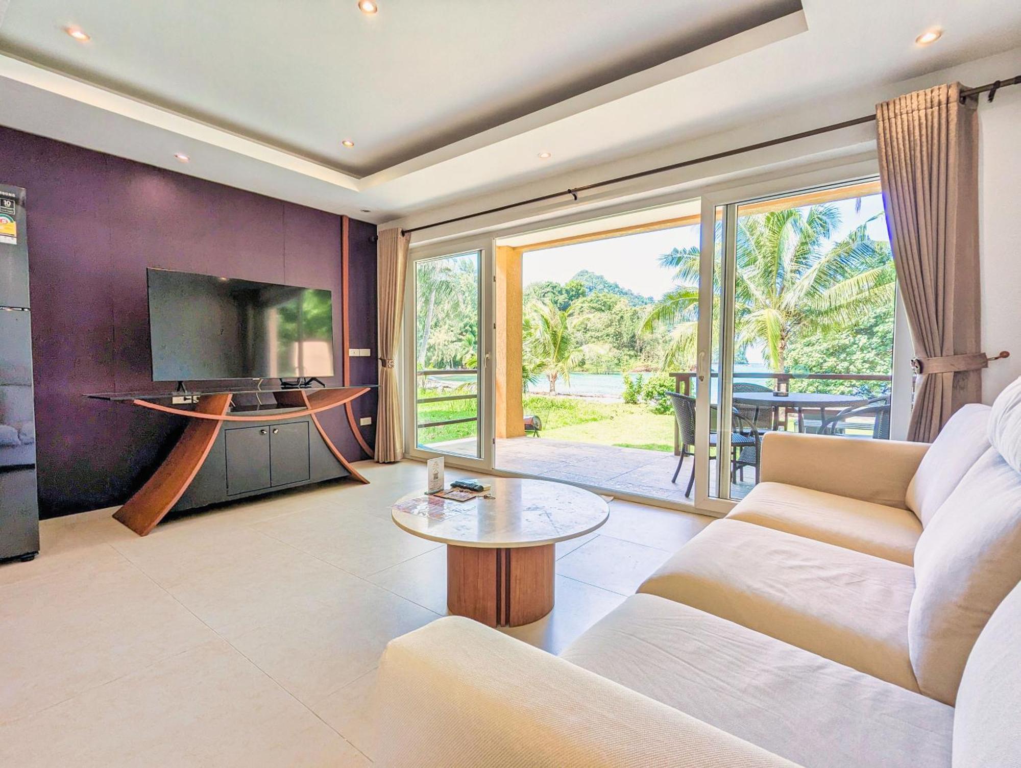 Half Moon Beach Villa - By Kohchangvillas Koh Chang Exterior photo